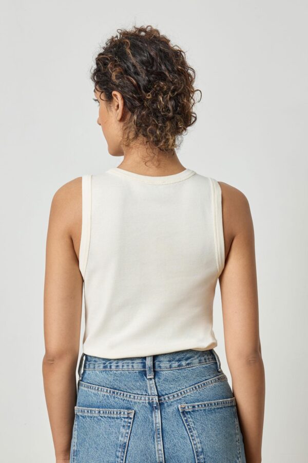 Jewel Tank - Image 22