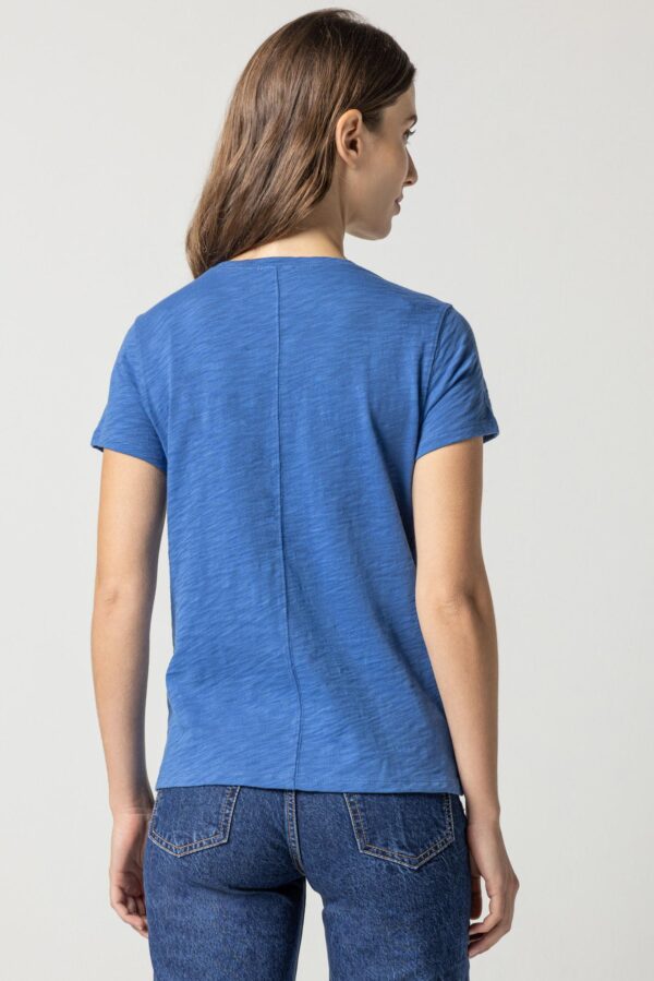 V-Neck Short Sleeve Back Seam Tee - Image 9