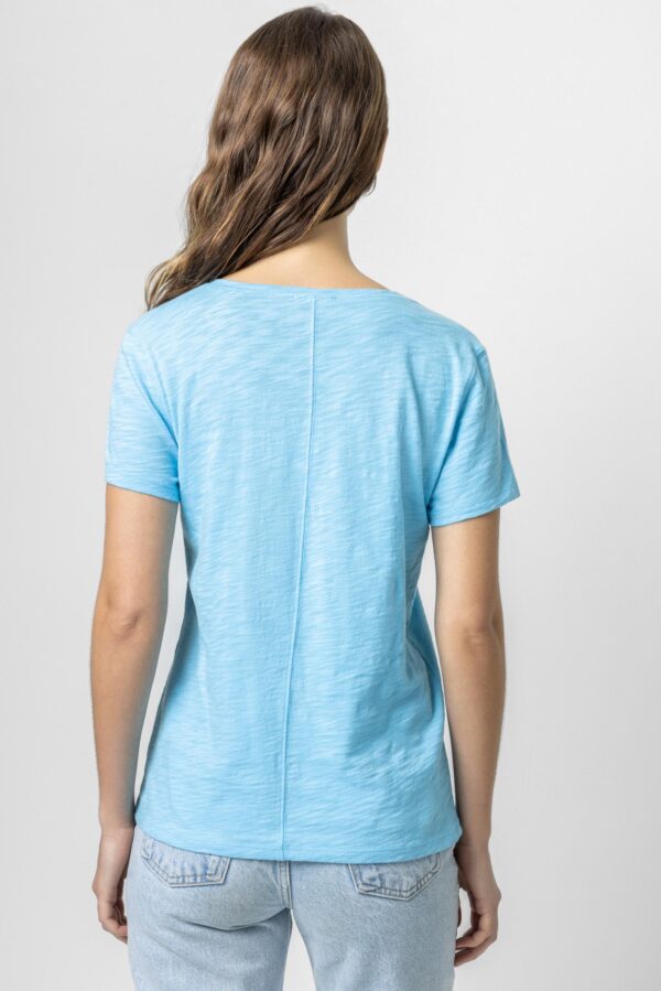 V-Neck Short Sleeve Back Seam Tee - Image 11