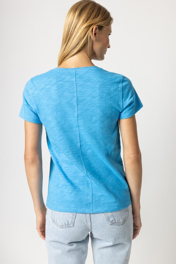 V-Neck Short Sleeve Back Seam Tee - Image 19