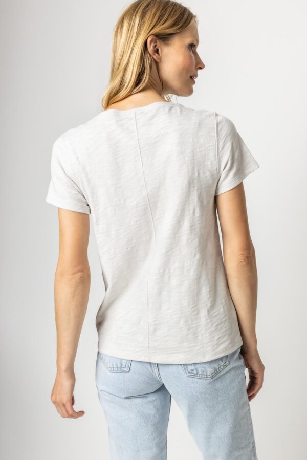 V-Neck Short Sleeve Back Seam Tee - Image 41