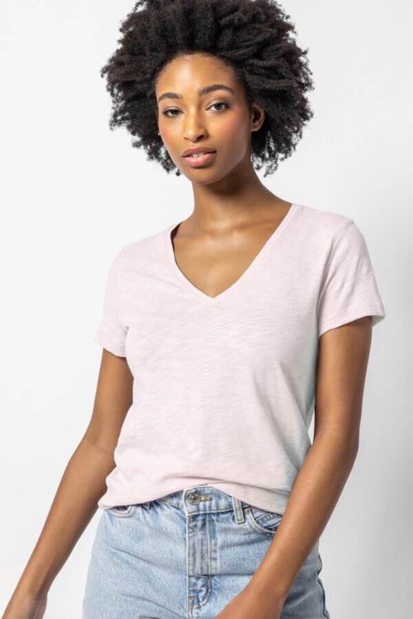 V-Neck Short Sleeve Back Seam Tee - Image 55