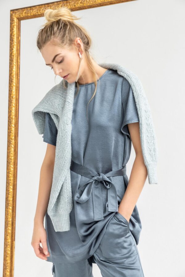 Flutter Sleeve Satin Dress - Image 4