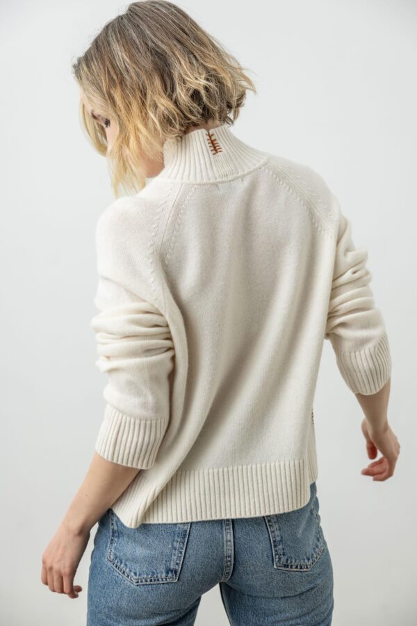 Full Sleeve Turtleneck Sweater - Image 15