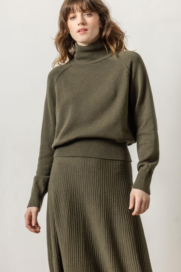 Raglan Turtleneck Sweater - Image 8