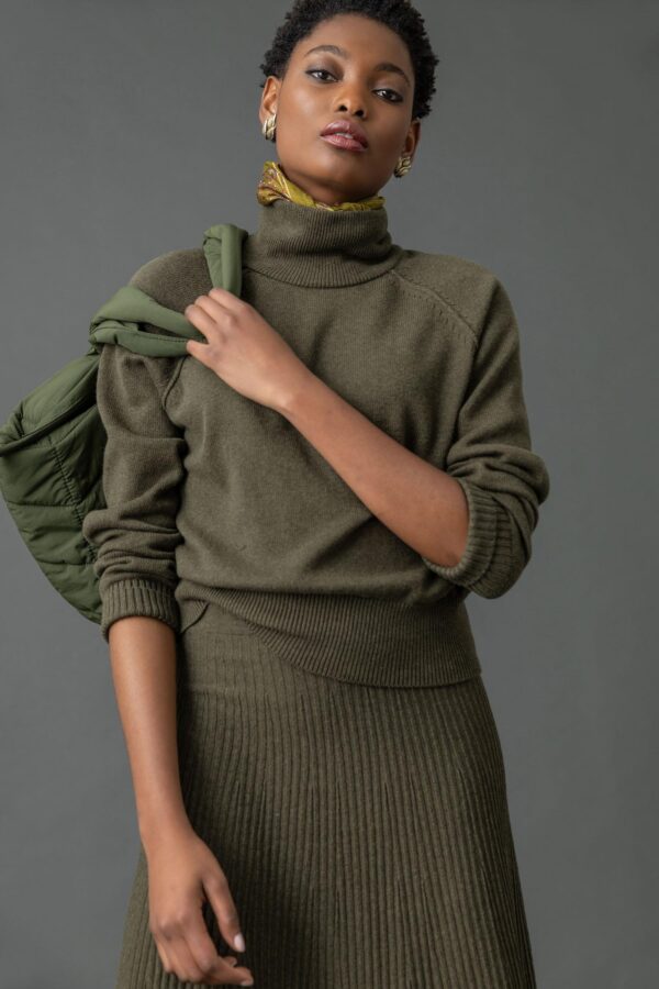 Raglan Turtleneck Sweater - Image 7