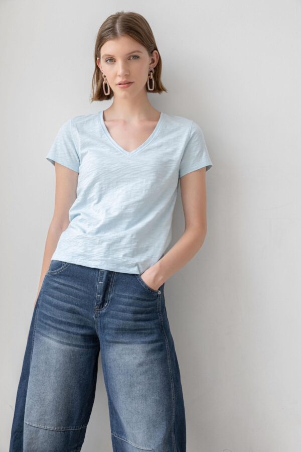 Short Sleeve Back Seam V-Neck - Image 23